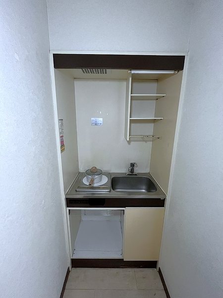 キッチン　IHクッキングヒーターです※参考写真は別号室です。