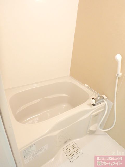 バス・シャワールーム　同メーカー施工例