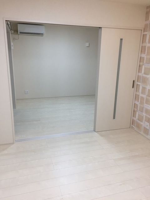 居室・リビング　同メーカー施工例