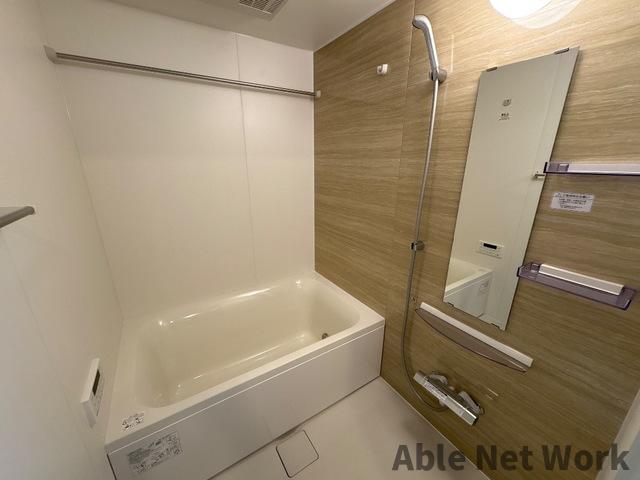 バス・シャワールーム　追い炊き＆浴室乾燥機付き