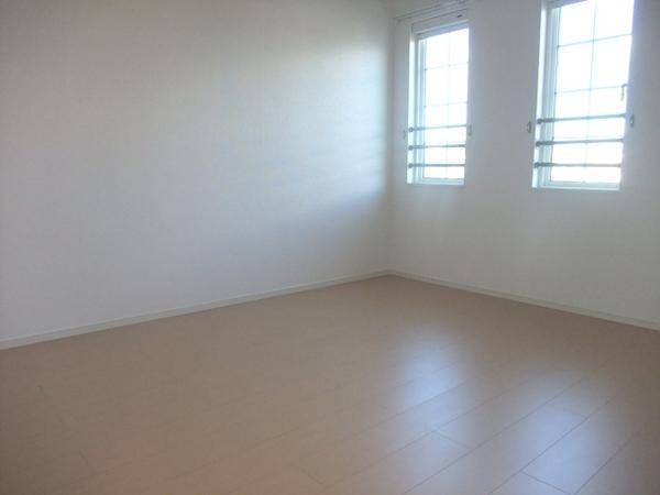 その他部屋・スペース　明るい洋室！