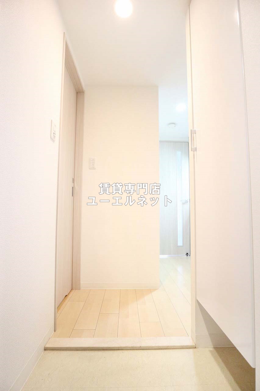 玄関　住まいの顔ともなる玄関