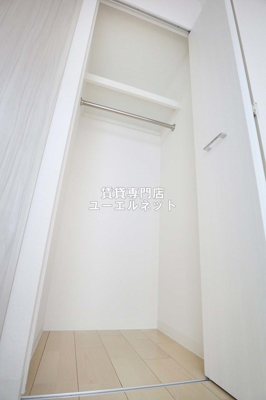 収納　クローゼット付きでお部屋もスッキリ♪