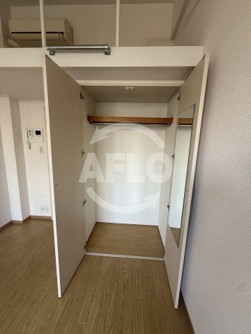 収納　W.O.B.レマーニー昭和町　クローゼット