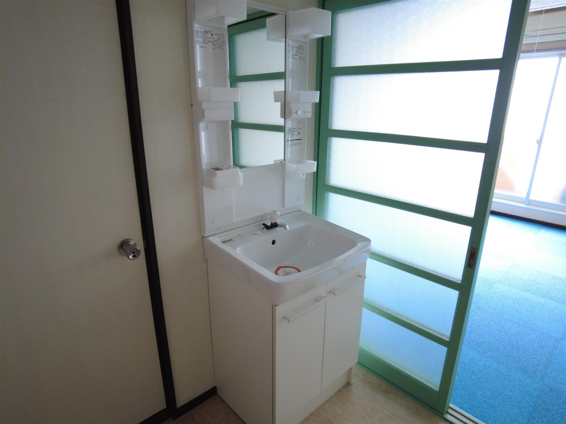 洗面設備　洗面化粧台