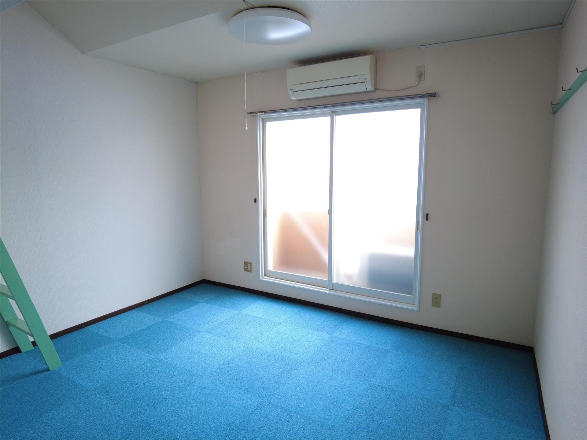 居室・リビング　洋室