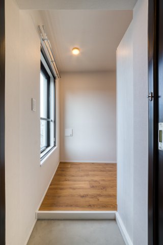 玄関　収納もある玄関です