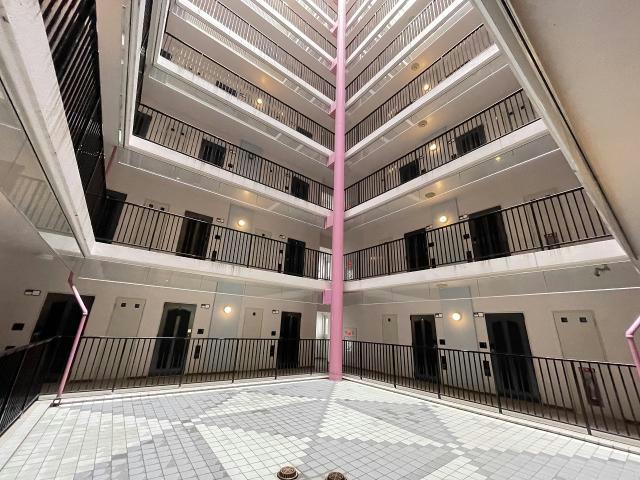 エントランス　エントランス部分