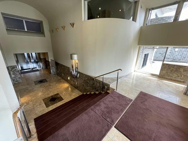 エントランス　エントランス部分