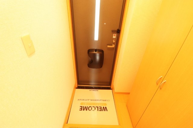 玄関　落ち着いた玄関です