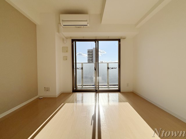 その他　ゆったりとした居間です