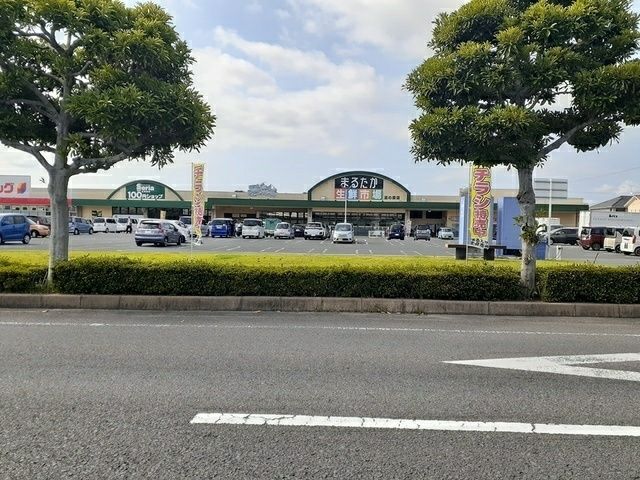 スーパー　まるたか生鮮市場富の原み（スーパー）まで1991m