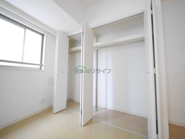 収納　カスタリア新宿御苑