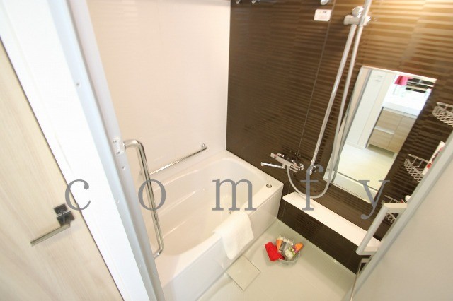 バス・シャワールーム　追炊き浴室乾燥機付きバス