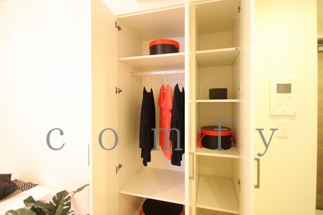 収納　クローゼット