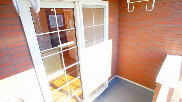 バルコニー　バルコニーからの眺めを楽しみながら食事をしませんか