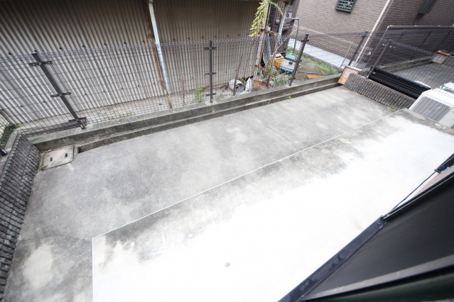 庭　同型タイプ