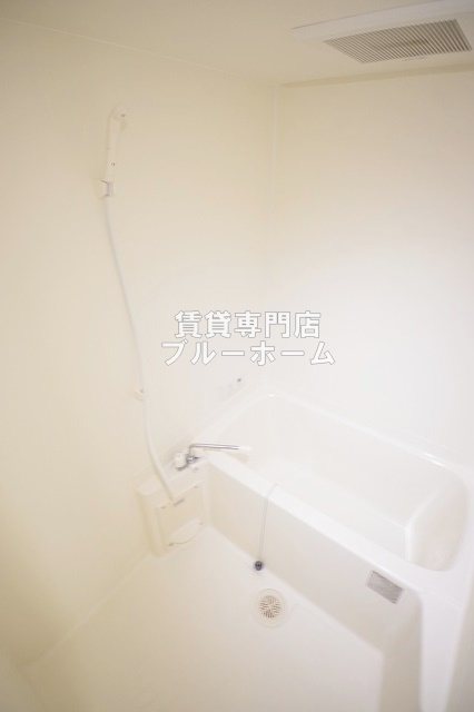 バス・シャワールーム　清潔なお風呂です！