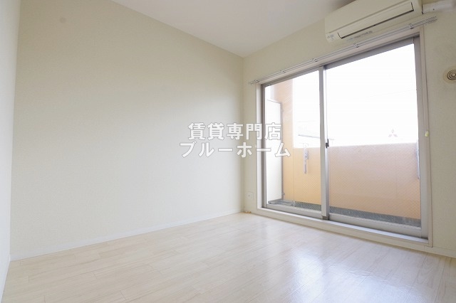 その他部屋・スペース　5.3帖の広い洋室です！