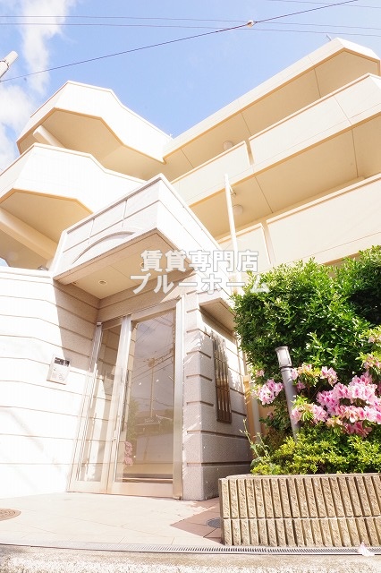 建物外観　鉄筋コンクリート造のマンションです！