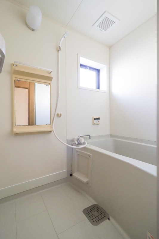 バス・シャワールーム　図面と現状に相違がある場合には現状を優先