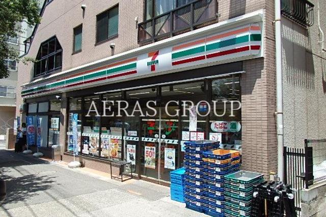 コンビニ　セブンイレブン世田谷野沢2丁目店（コンビニ）まで114m