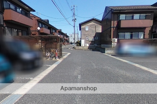 その他　前面道路（その他）まで0m