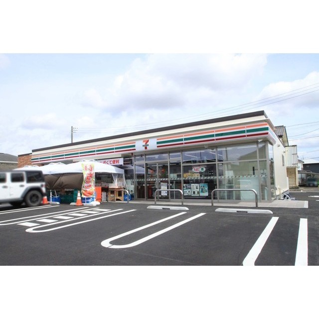 コンビニ　セブンイレブン茨城茎崎店（コンビニ）まで80m