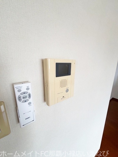 セキュリティ　※別部屋の室内写真となります。