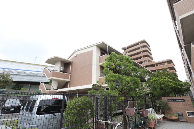 建物外観　芦屋市大東町「ベレッツァ芦屋I」