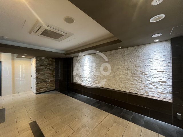 ロビー　スペーシア江坂広芝町