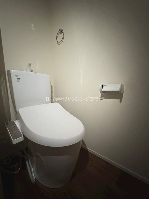 トイレ　トイレ（ウォシュレット有）