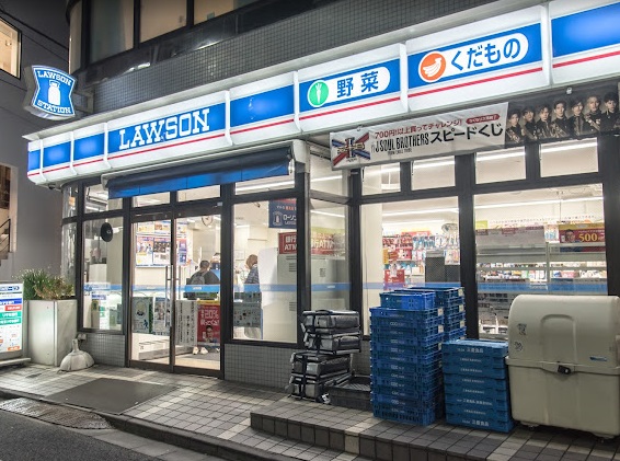 コンビニ　ローソン 北沢店（コンビニ）まで66m