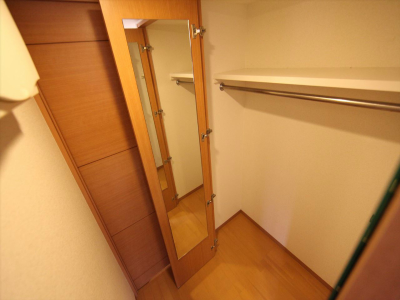 収納　クローゼット（収納充実してます）