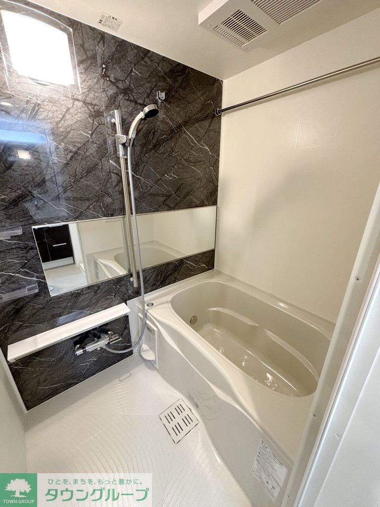 バス・シャワールーム　バス