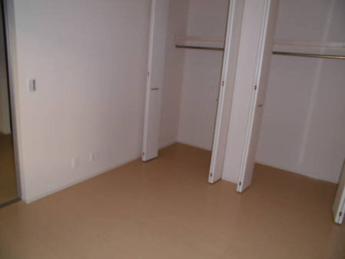 居室・リビング　こちらのリビングで趣味の時間をお楽しみください