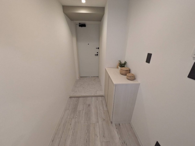 玄関　※同建物・別号室の写真です