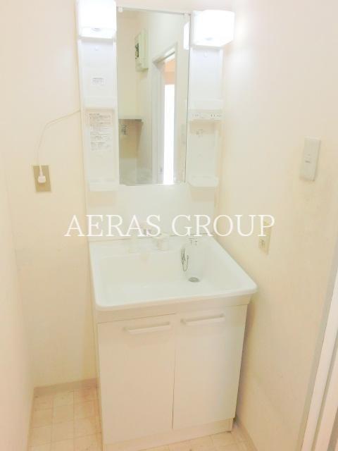 洗面設備　同仕様