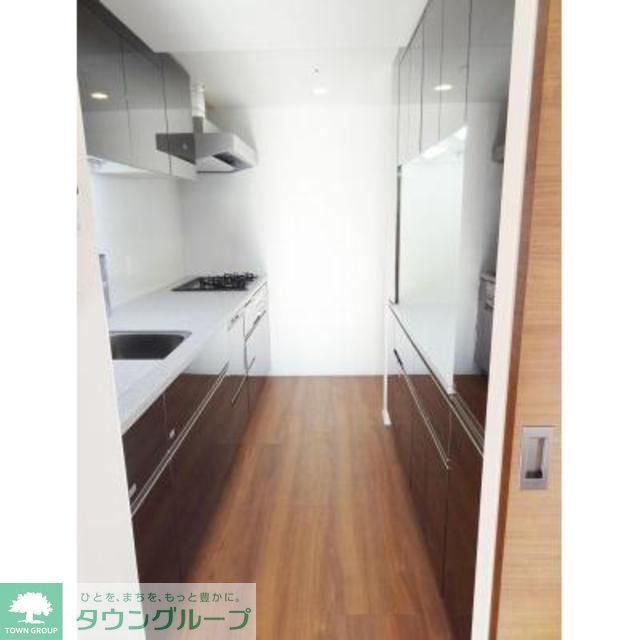 キッチン　※写真は同タイプ住戸です。