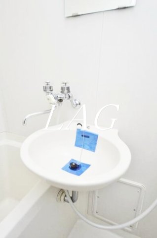 洗面設備　洗面台です。