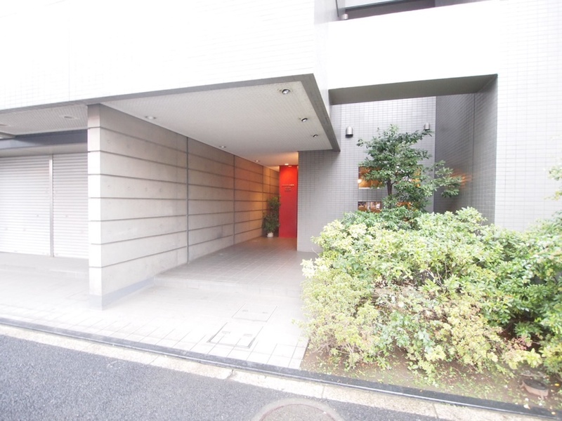 エントランス　建物エントランス