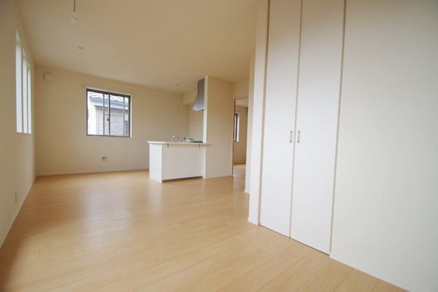 居室・リビング　☆12帖のリビングスペース☆