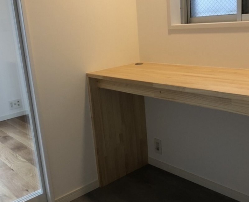 その他設備　☆リモートワークにピッタリなデスク☆