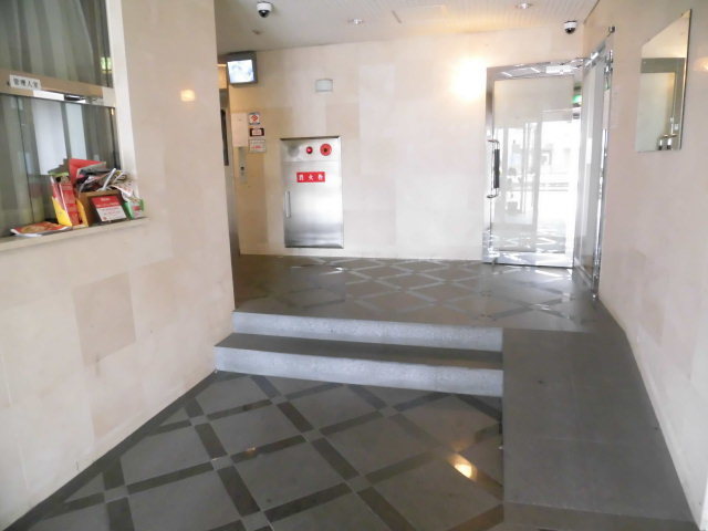 ロビー　マンション内エントランスです。