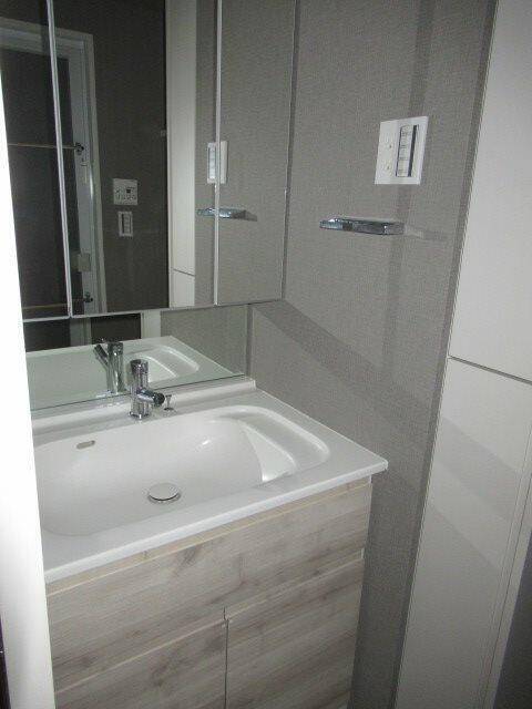 洗面設備　独立洗面台