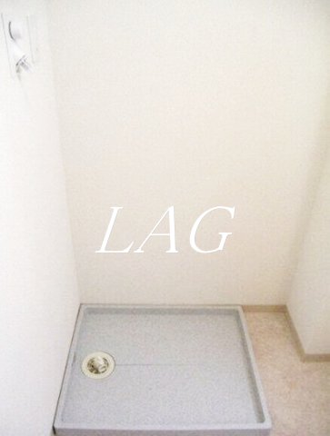 その他設備　洗濯機置場です。