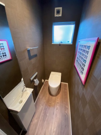 トイレ　※別部屋の写真です