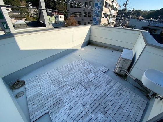 バルコニー　※別部屋の写真です