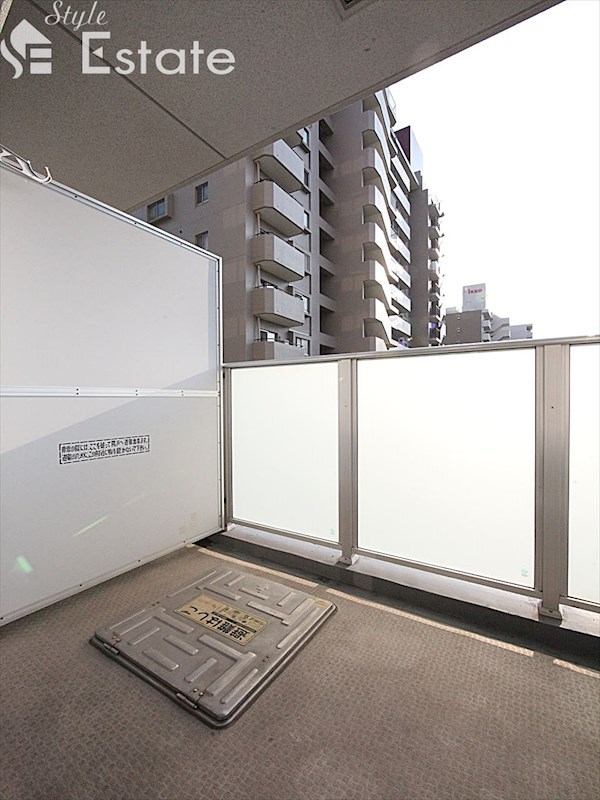 バルコニー　バルコニー