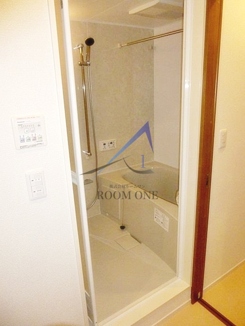 バス・シャワールーム　お風呂です。